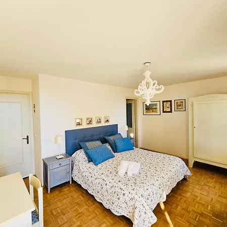 Bed & Breakfast La Fabbrica Delle Idee 3*